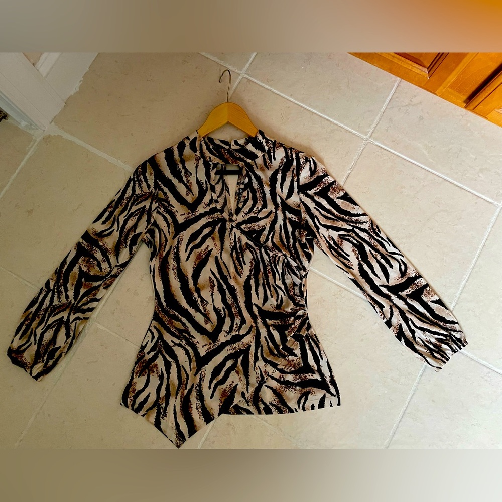 Venus all year animal print top by Venus size small.